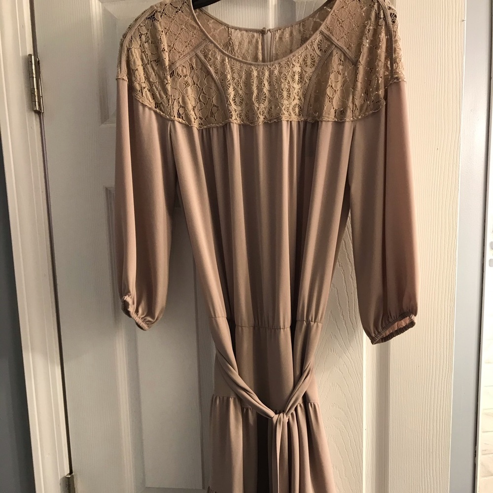 Dress with lace top